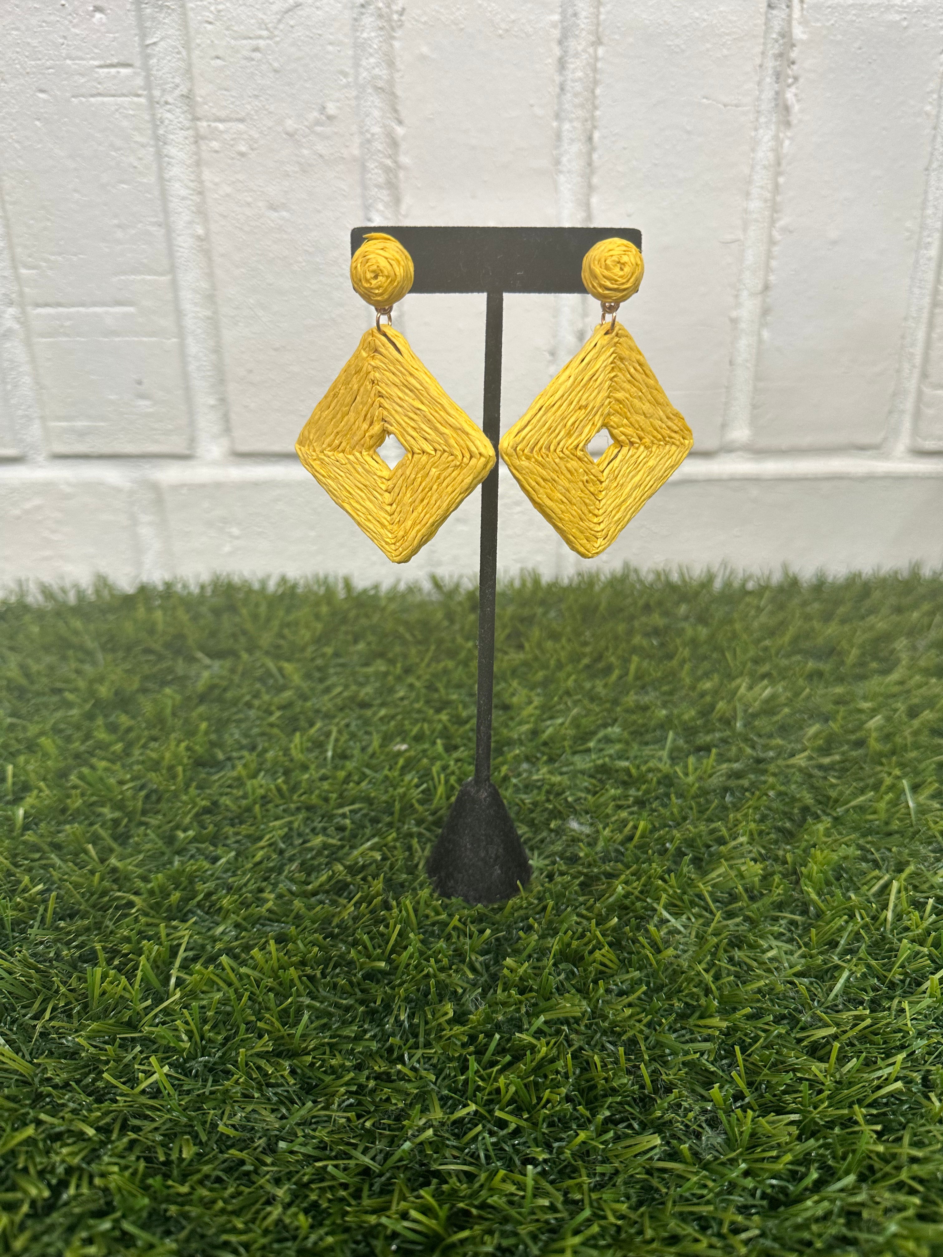 Raffia Square Earrings | Yellow