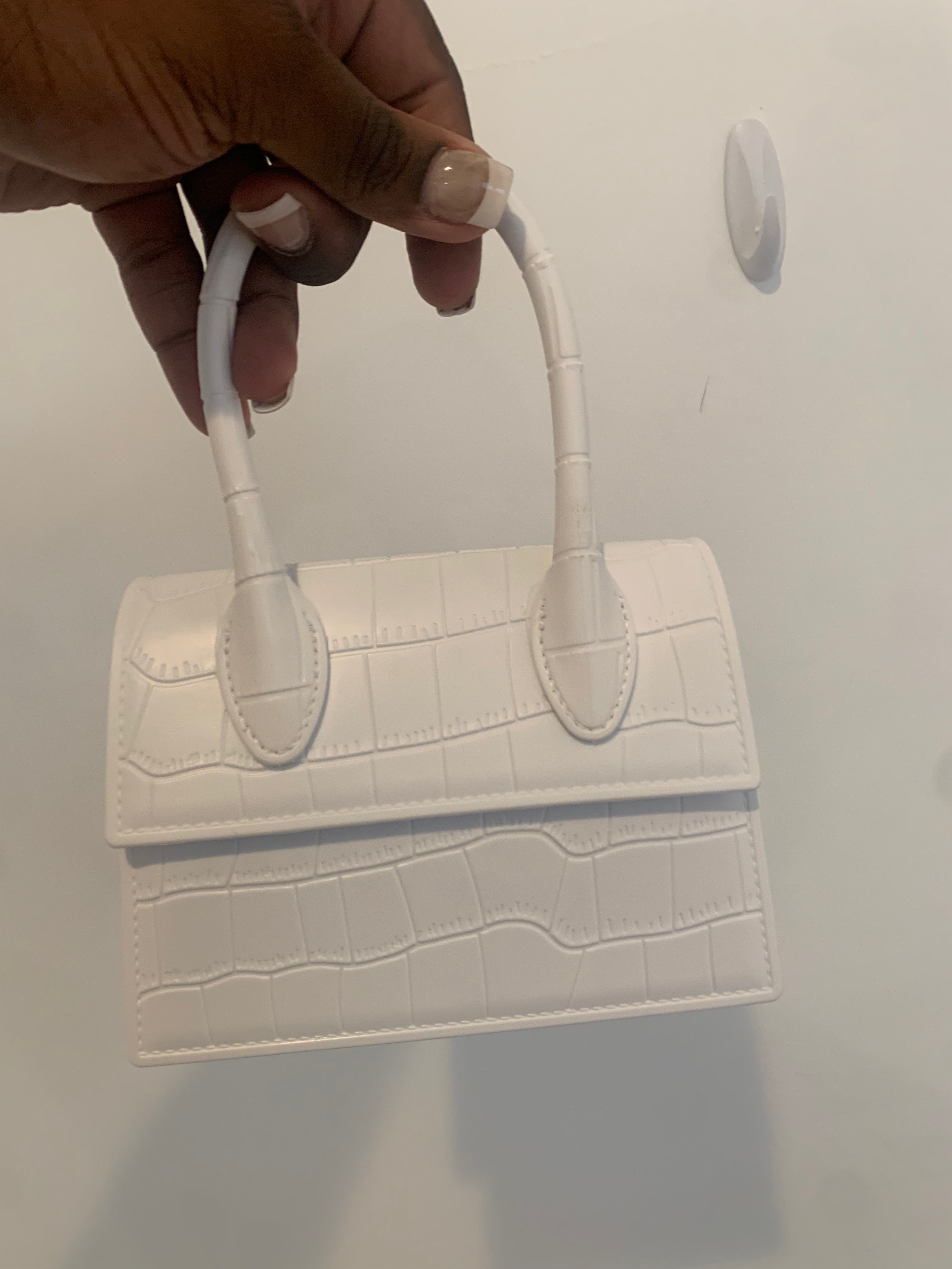 The J Bag M
