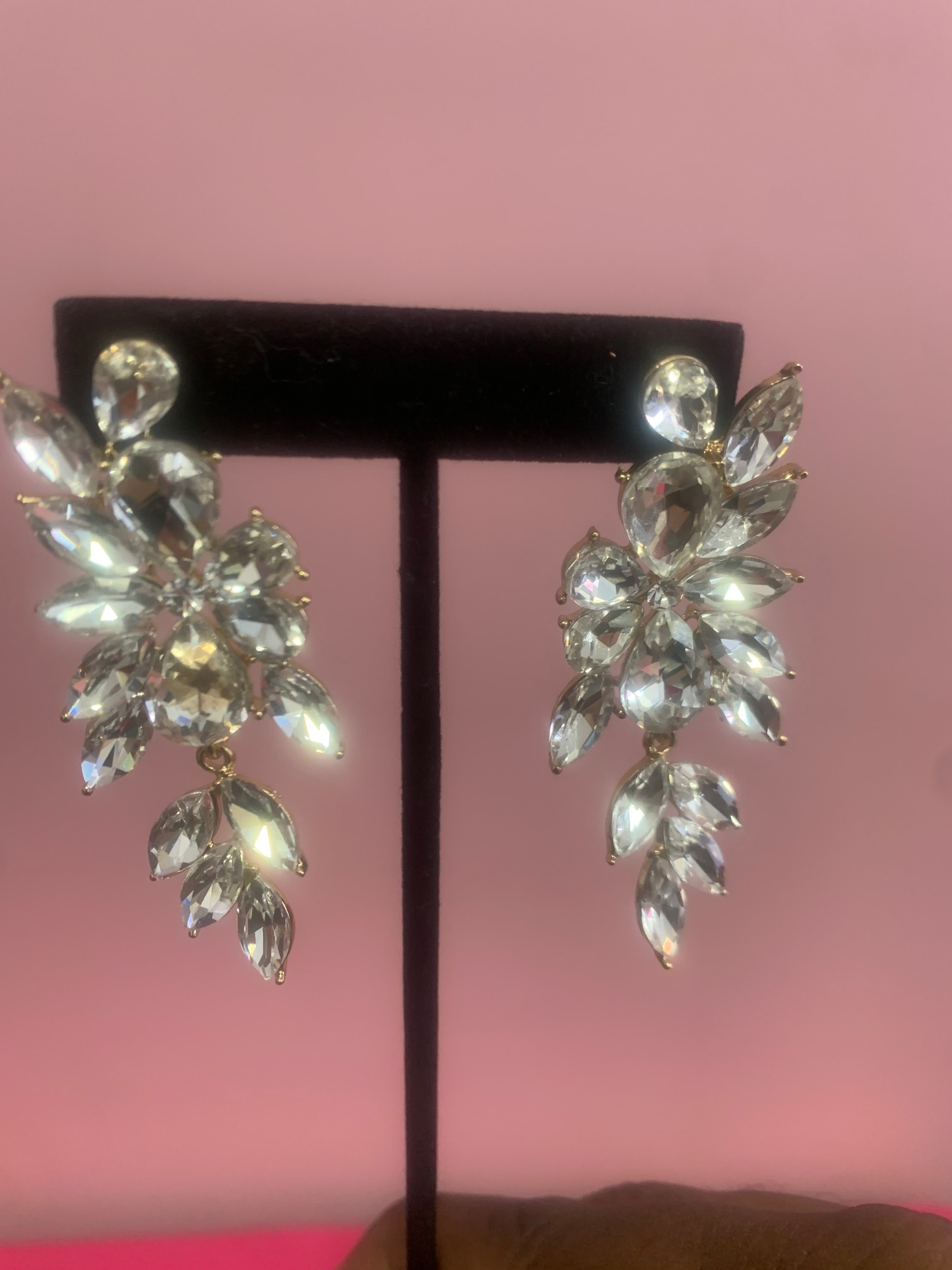 The Diamond Dropped Leaf earring